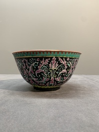 A rare Chinese black-ground Bencharong bowl for the Thai market, 19th C.