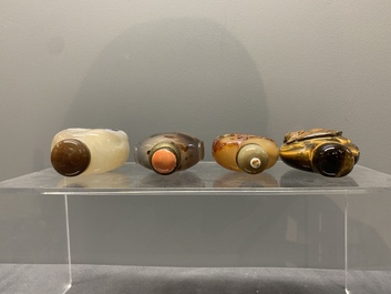 A collection of 16 Chinese precious stone snuff bottles, 19/20th C.