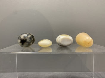 A collection of 13 Chinese precious stone snuff bottles, Guangxu mark, 19/20th C.