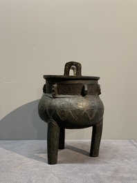 Two Chinese archaistic bronze censers, one with cover, 'ding 鼎', Song/Yuan