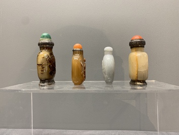 A collection of 16 Chinese precious stone snuff bottles, 19/20th C.