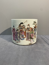 A Chinese famille rose 'Eight Immortals' brush pot, 19th C.