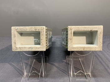 A pair of rectangular Chinese famille verte 'elephant' vases, 19th C.