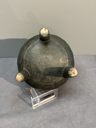 Two Chinese archaistic bronze censers, one with cover, 'ding 鼎', Song/Yuan