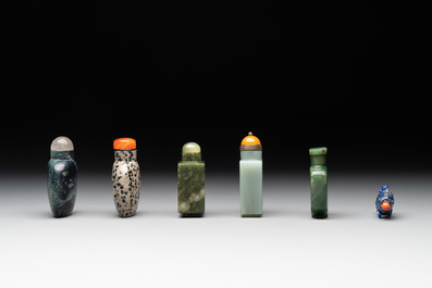 A collection of 13 Chinese precious stone snuff bottles, Guangxu mark, 19/20th C.