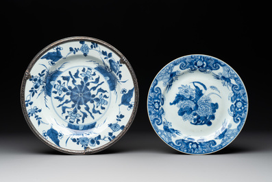 A collection of 17 Chinese blue and white, famille rose and Imari-style wares, Kangxi/Qianlong