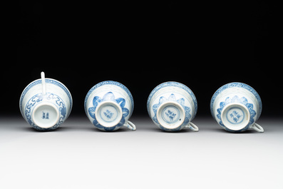 A collection of 22 Chinese blue and white wares, Ruo Shen Zhen Cang 若深珍藏 mark, 19/20th C.