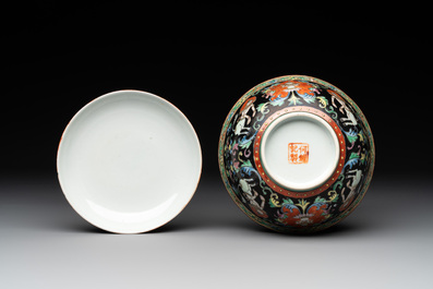 A rare Chinese black-ground Bencharong 'Thepphanom' bowl and cover for the Thai market, He Yaoji 何耀記 mark, 19th C.