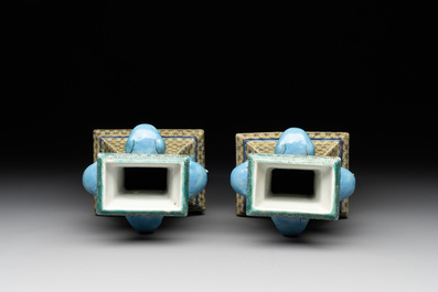 A pair of rectangular Chinese famille verte 'elephant' vases, 19th C.