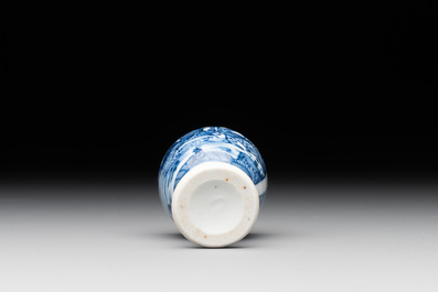 A collection of 22 Chinese blue and white wares, Ruo Shen Zhen Cang 若深珍藏 mark, 19/20th C.