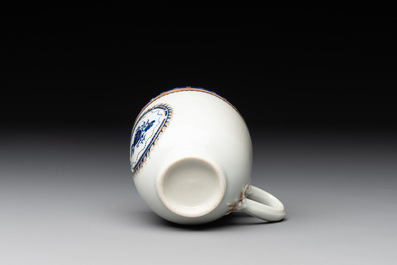 A collection of 17 Chinese blue and white, famille rose and Imari-style wares, Kangxi/Qianlong