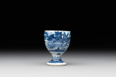 A collection of 22 Chinese blue and white wares, Ruo Shen Zhen Cang 若深珍藏 mark, 19/20th C.