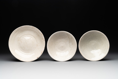 A collection of nine Chinese white-glazed and cream-glazed wares, incl. Dehua, Song/Ming