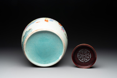 A Chinese famille rose '100 boys' jar and wooden cover, 19th C.