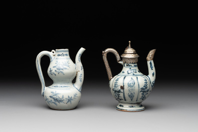 Two Chinese blue and white bowls, two jarlets and two ewers, Ming