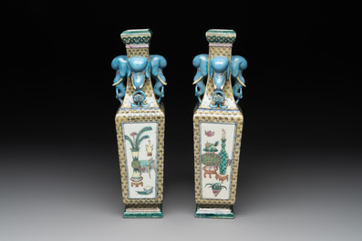 A pair of rectangular Chinese famille verte 'elephant' vases, 19th C.