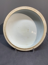 A Chinese blue and white tureen, a teapot and two dishes, Yongzheng/Qianlong