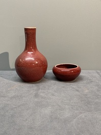 A collection of six Chinese copper-red-glazed and flamb&eacute;-glazed wares, 19/20th C.