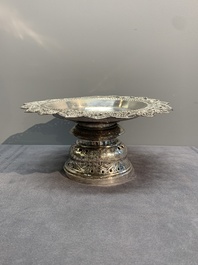 A varied collection of Chinese and Thai silverware, 19/20th C.