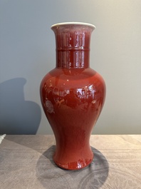 A Chinese copper-red-glazed vase, 18/19th C.