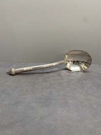 A varied collection of Chinese and Thai silverware, 19/20th C.