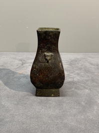 Three Chinese archaistic miniature bronze vases, Song/Yuan