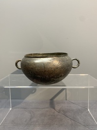 Two archaic bronze ritual wine vessels, 'dui 敦', Warring States Period