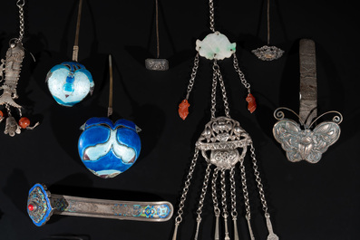 A collection of Chinese silver jewellery, some pieces adorned with enamel and precious stones, 19/20th C.