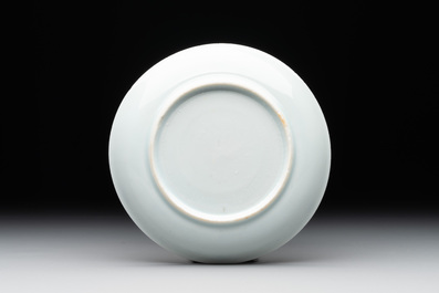 A fine Chinese gilt-decorated grisaille 'Xi Xiang Ji' cup and saucer, Yongzheng