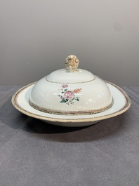 A Chinese export famille rose covered tureen and an oval dish with strainer, Jiaqing