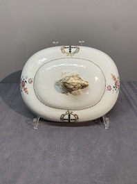 A Chinese export famille rose covered tureen and an oval dish with strainer, Jiaqing