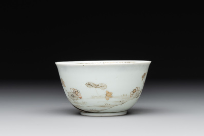 A fine Chinese gilt-decorated grisaille 'Xi Xiang Ji' cup and saucer, Yongzheng