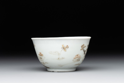 A fine Chinese gilt-decorated grisaille 'Xi Xiang Ji' cup and saucer, Yongzheng