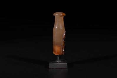 A Chinese agate 'Liuhai' cigarette holder or hookah mouth piece, possibly for the Islamic market, 19th C.
