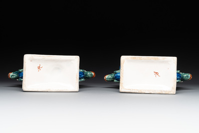 A pair of polychrome Dutch Delft cashmere palette tulip vases, 19th C.
