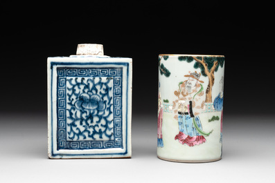 Five Chinese blue, white and famille rose wares, Qianlong and Xianfeng marks, 19/20th C.