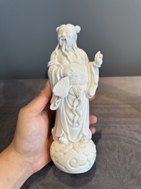 A pair of Chinese white-glazed figures and two Dehua blanc de Chine figures, 18th C. and Republic