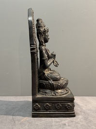 Two South-East Asian bronze figures of Buddha, 18/19th C.