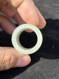 Five Chinese jade and agate archer's rings, Qing