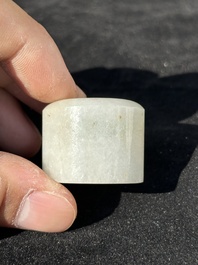 Five Chinese jade and agate archer's rings, Qing