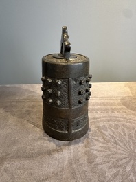 Two Chinese archaistic bronze bells, Song/Yuan