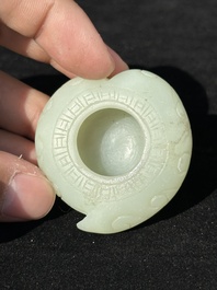 A varied collection of six Chinese jade carvings, including a snuff bottle, 19/20th C.