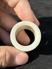 Five Chinese jade and agate archer's rings, Qing