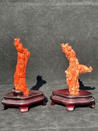 Two Chinese red coral figures of Shoulao on wooden stand, 19/20th C.