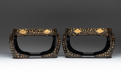 Four Japanese lacquerware tray stands, Meiji, 19th C.