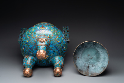A large Chinese cloisonn&eacute; 'dragon' tripod censer and cover, Republic