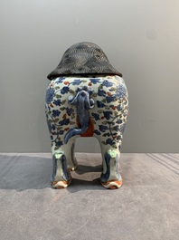 A rare Chinese wucai 'luduan' incense burner with wooden cover, Ming, 16/17th C.