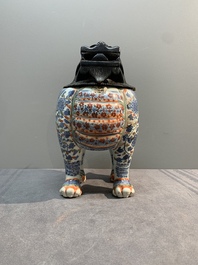 A rare Chinese wucai 'luduan' incense burner with wooden cover, Ming, 16/17th C.