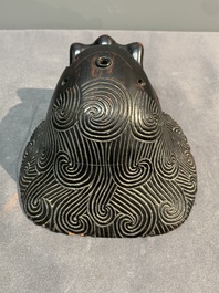 A rare Chinese wucai 'luduan' incense burner with wooden cover, Ming, 16/17th C.