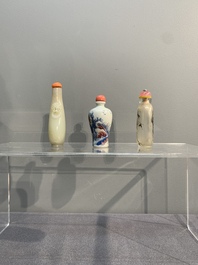 A collection of 12 Chinese snuff bottles and a jade pendant, Chenghua mark, 18/20th C.